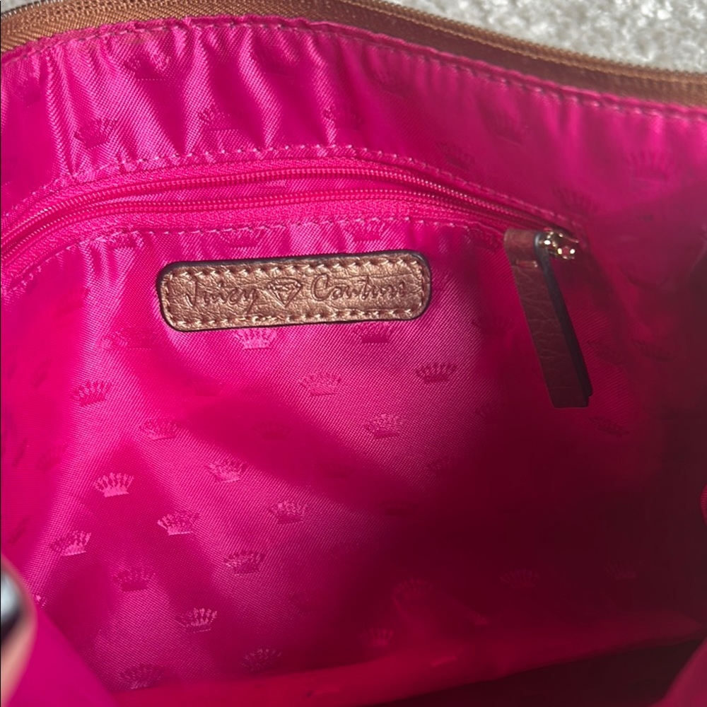 Juicy Couture party wristlet - Picture 6 of 11